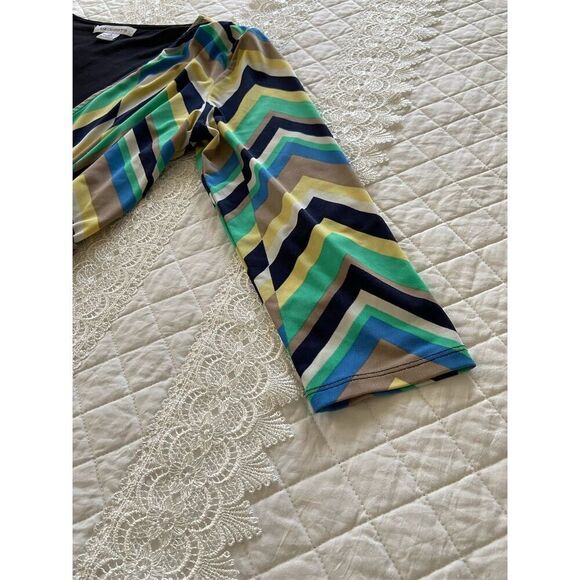 Liz Claiborne Faux Wrap Knee Length Dress Multicolor Chevron Print Size Medium - Picture 7 of 10